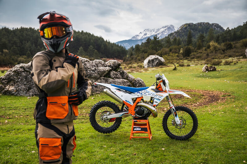 moto_enduro_montana moto enduro de montaña